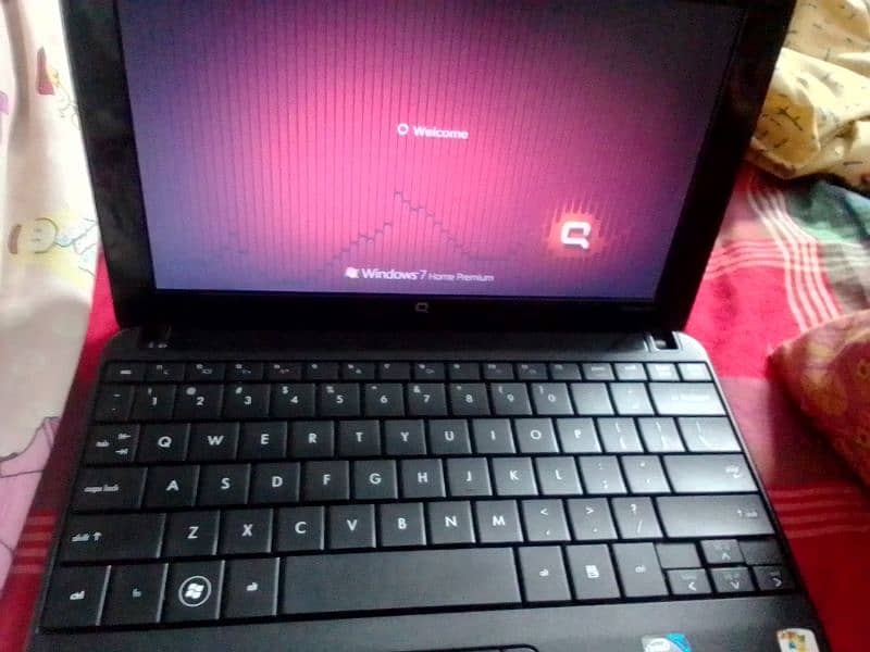 hp laptop mini Compaq 1