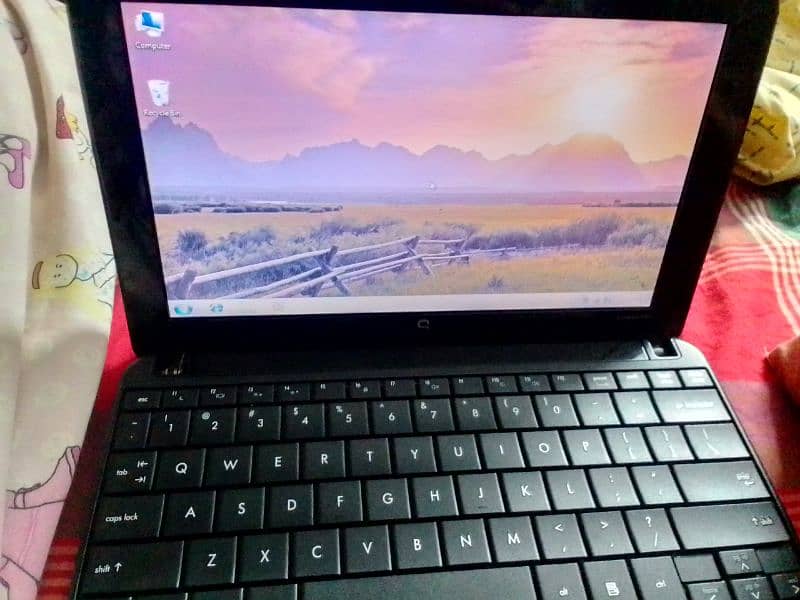 hp laptop mini Compaq 2