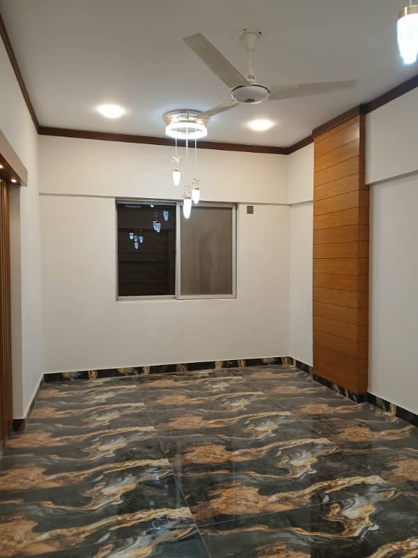 Apartment For Sale 1st Floor Fully Renovated In big Bukhari 12