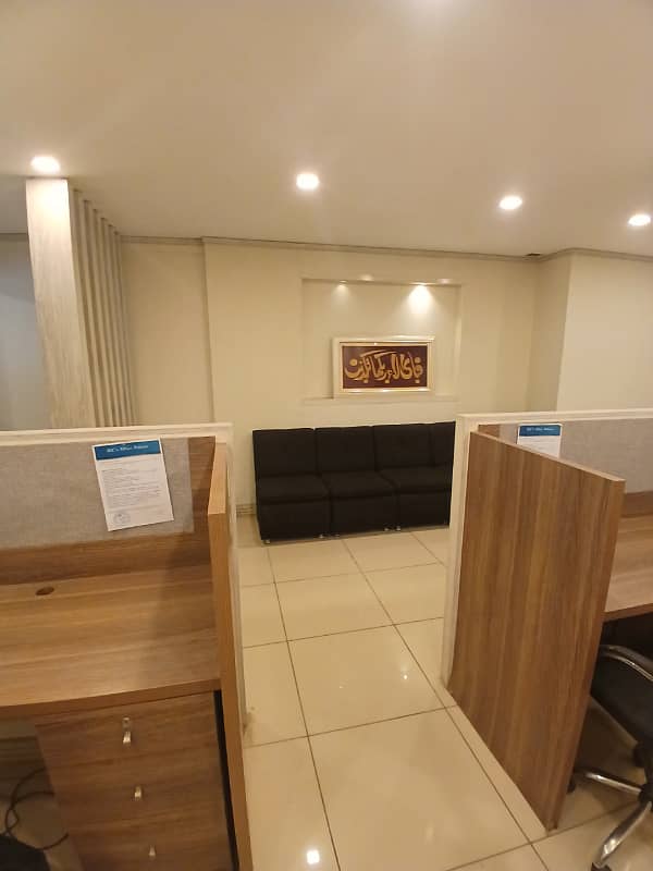 Office For Rent 2nd Floor With LIFT In Big Bukhari 8