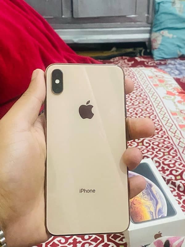 iphone xs max 256 gb pta approved complete box 5