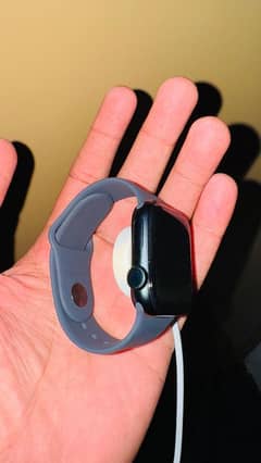 Apple Watch SE 2024 with GPS