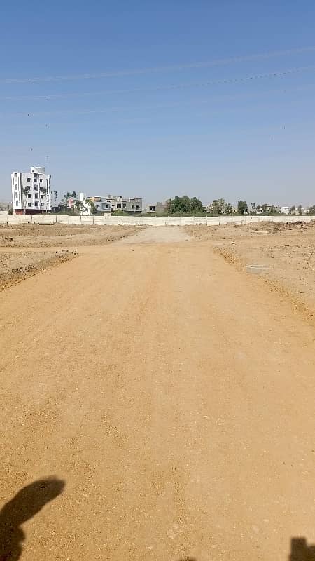 120 Sq Yard Transfer Plot For Sale in PIR AHMED ZAMAN TOWN block 4 6