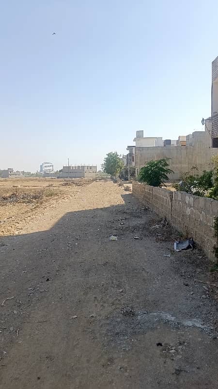 120 Sq Yard Transfer Plot For Sale in PIR AHMED ZAMAN TOWN block 4 14