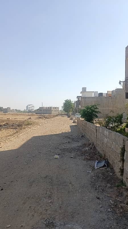 120 Sq Yard Transfer Plot For Sale in PIR AHMED ZAMAN TOWN block 4 15