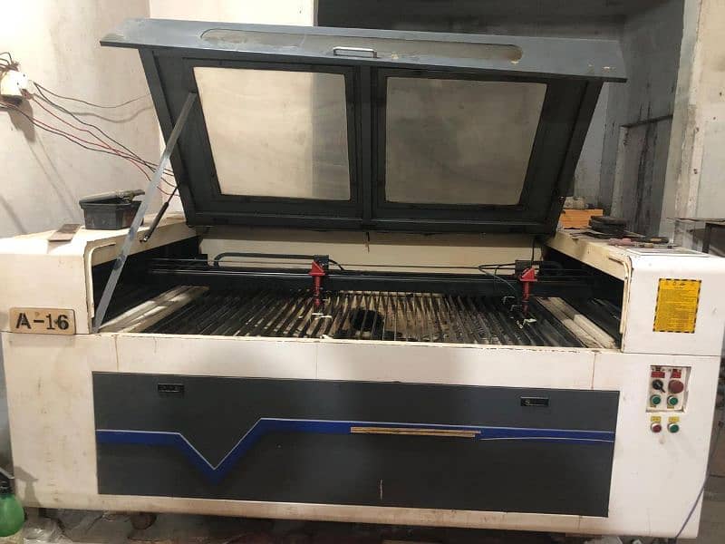 Laser cutting machine 14