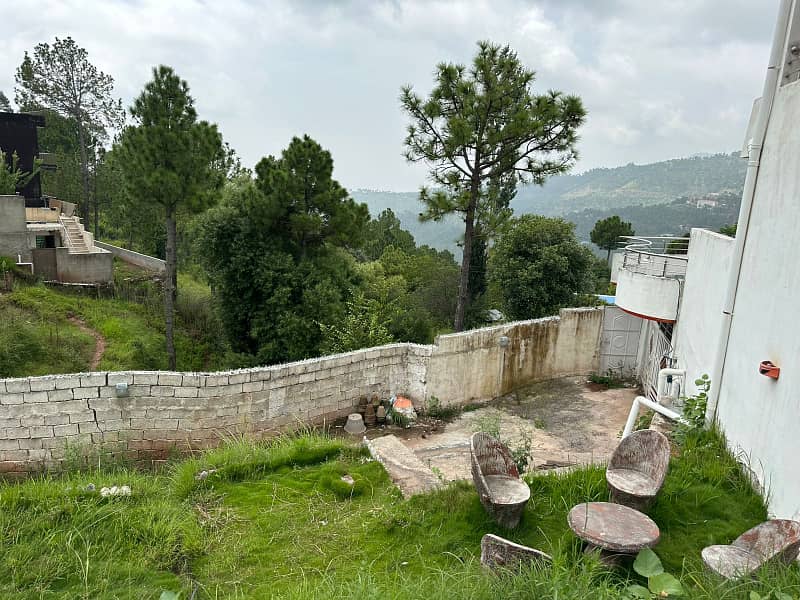 Farm House For Rent Situated In Murree Expressway 14