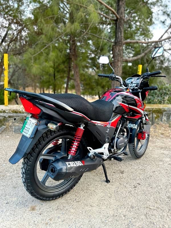 Honda cb 150f for Sale (Special Number: 5555) 3