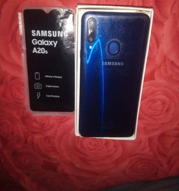 samsung a20s 12