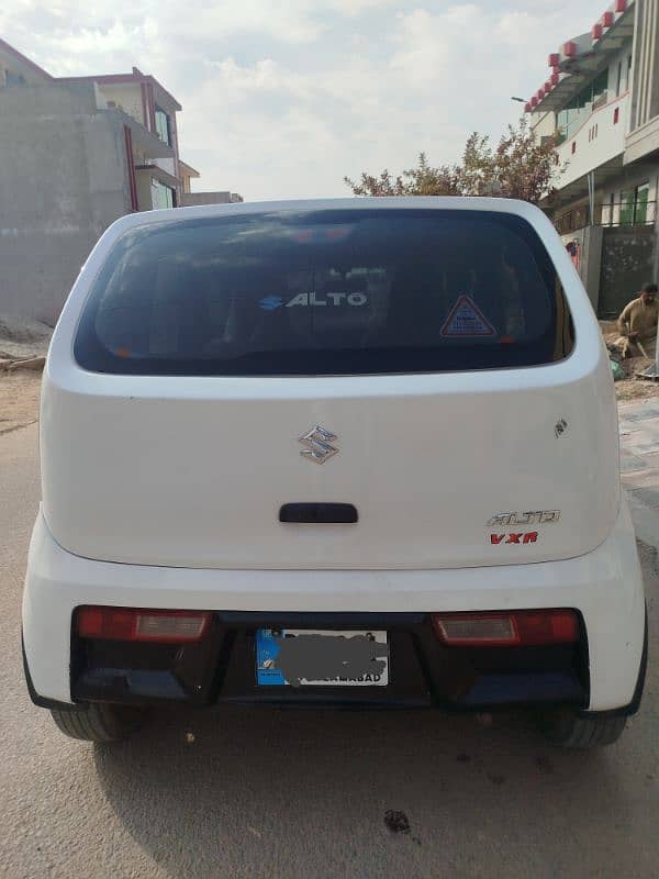 Suzuki Alto 2022 4