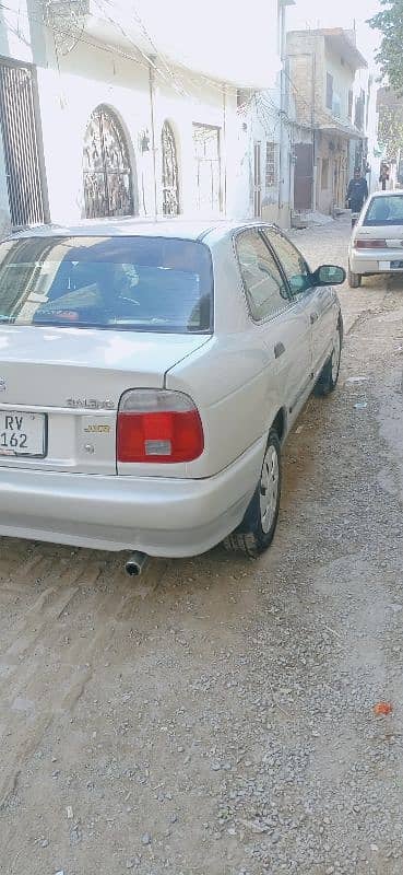 Suzuki Baleno 2004 5