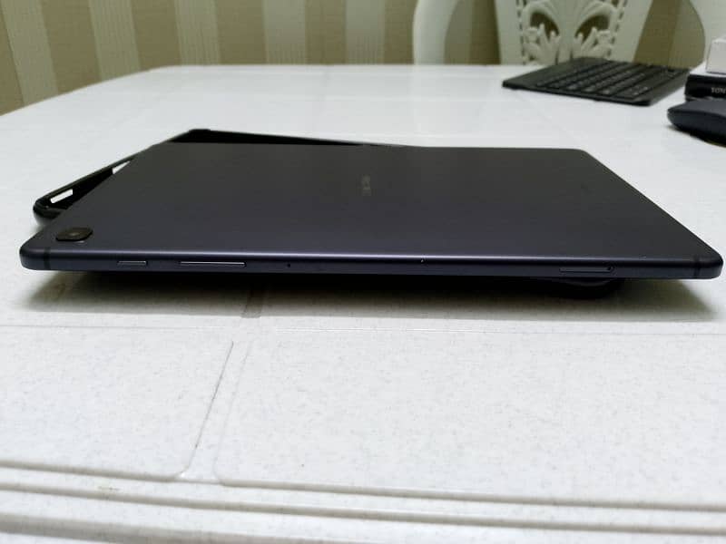 Samsung Galaxy Tab s6 lite 12