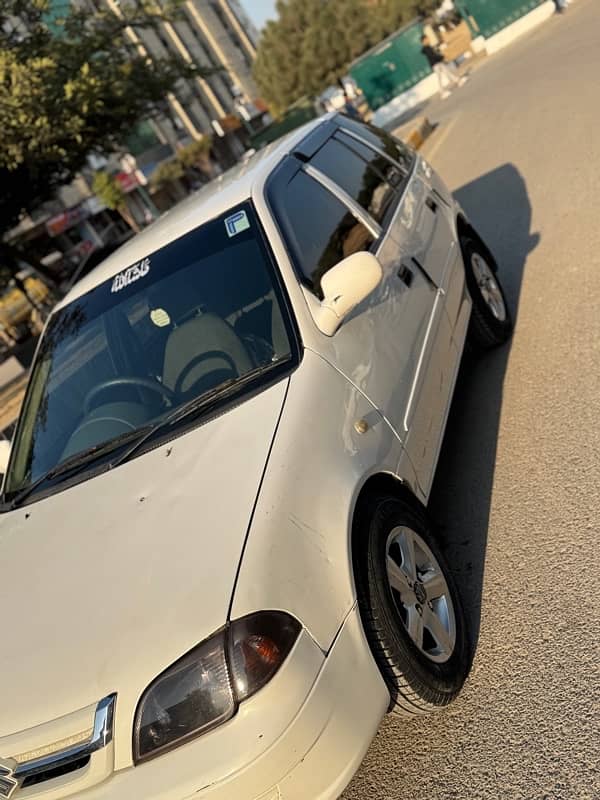 Suzuki Cultus 2013 0