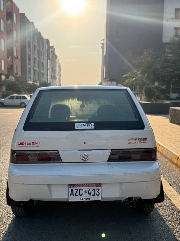 Suzuki Cultus 2013 2