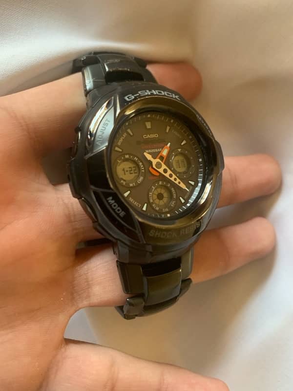 Casio G-Shock GW-1800 (Black Force Edition) 1