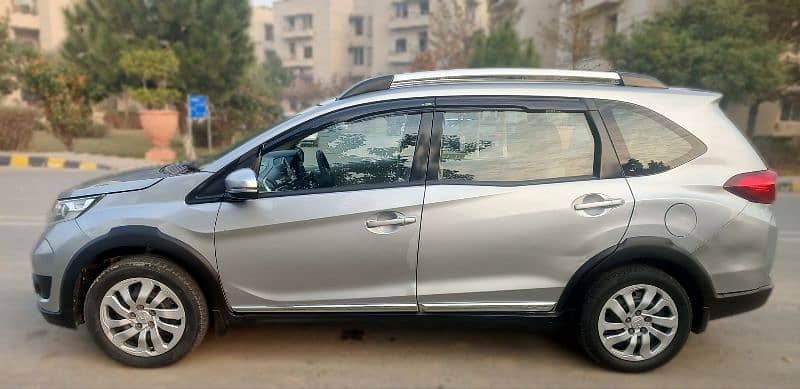 Honda BR-V 2019 Genuine condition 1