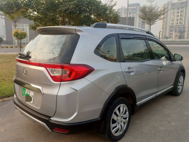 Honda BR-V 2019 Genuine condition 3