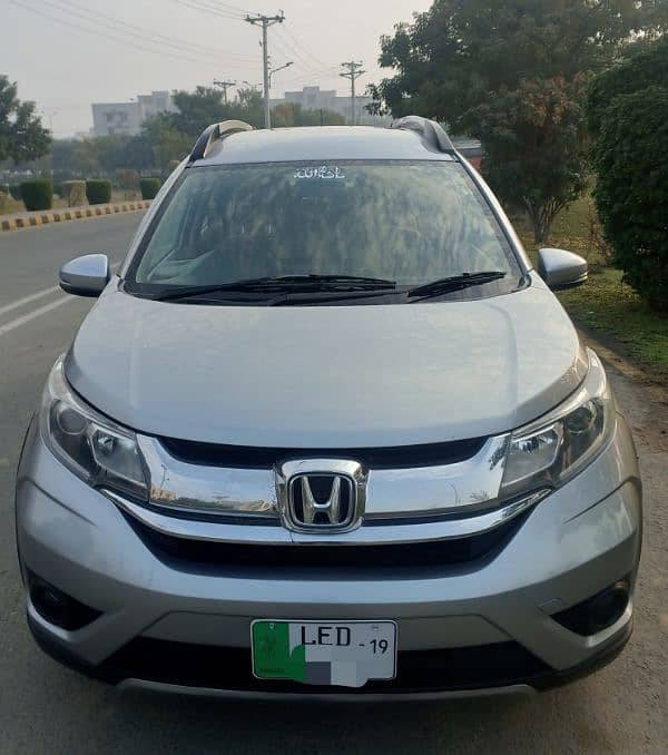 Honda BR-V 2019 Genuine condition 4