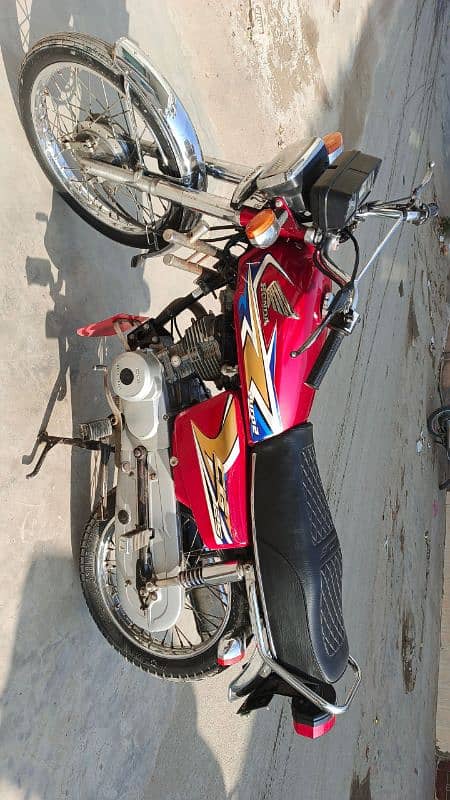 HONDA CG125 2020 MODEL 1