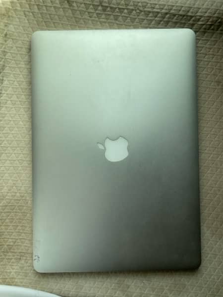 MacBook Pro 1