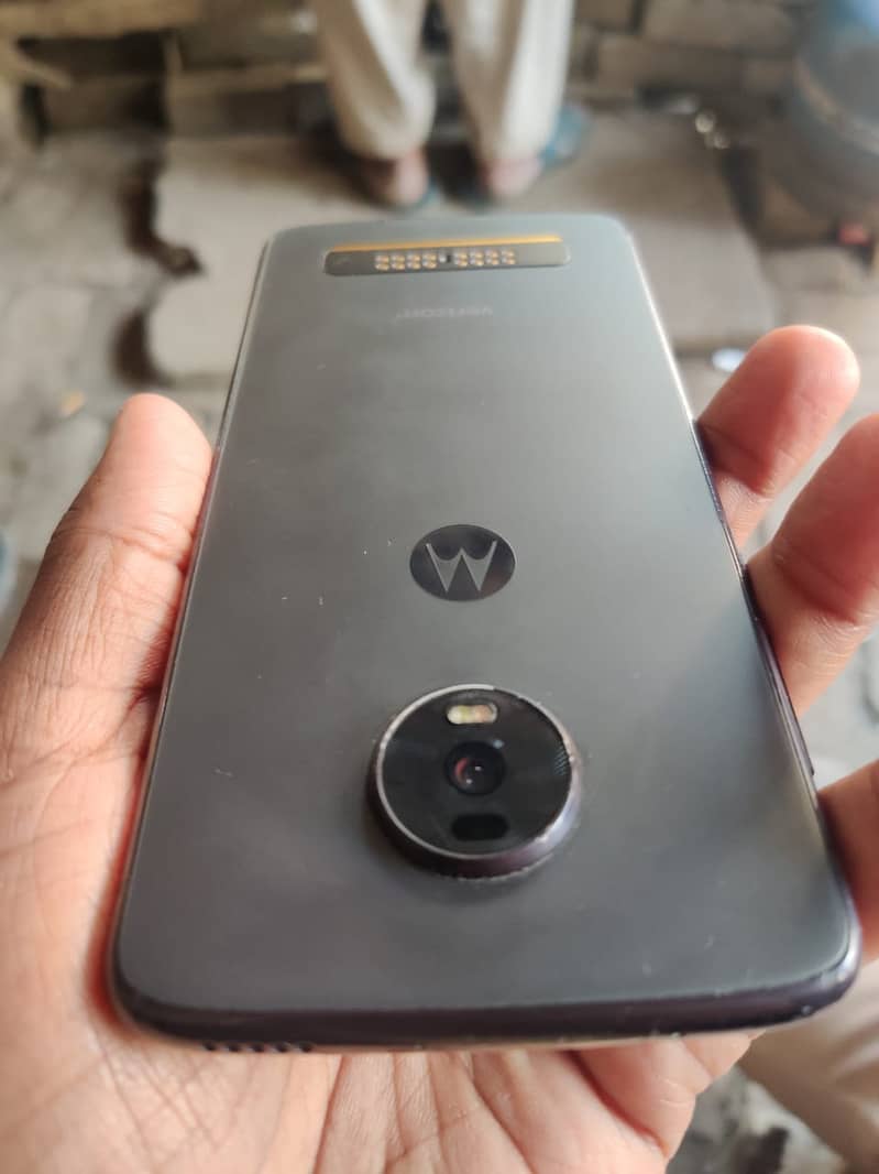 Moto Z4 approved 10/10 condition 3