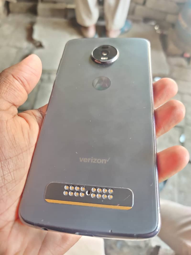 Moto Z4 approved 10/10 condition 4