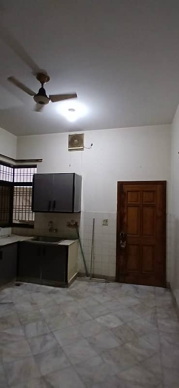 1 kanal lower portion with 1 kanal lawn for rent 5