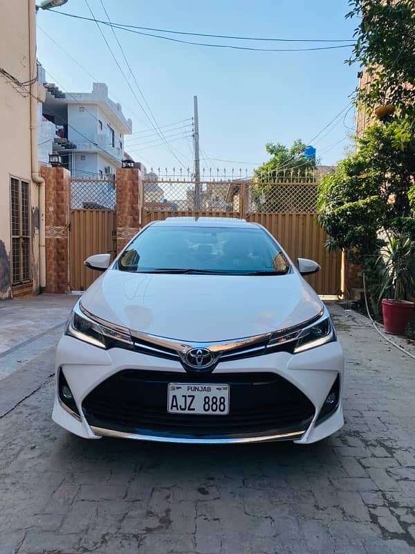 Toyota Altis Grande 2022 0