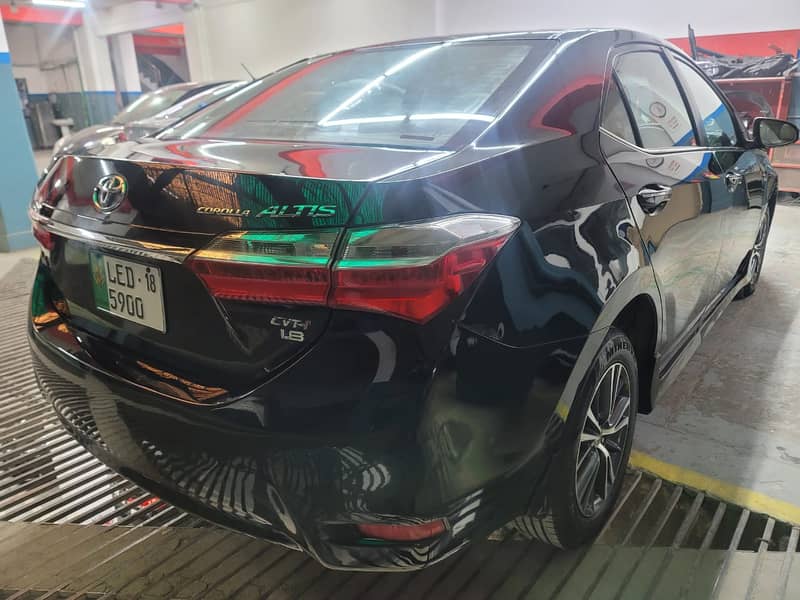 Toyota Altis Grande 2018 0