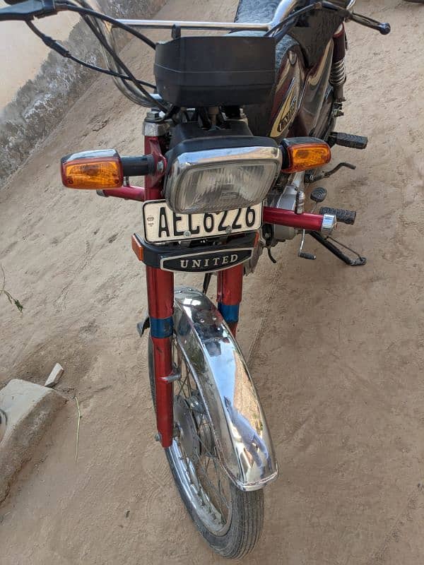 United Us 70 Cc Bike LIKE new   Contact 03071954371 2