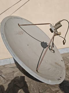 Dish with receiver