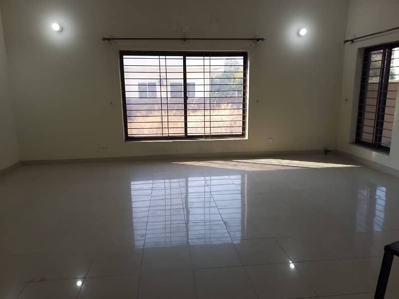 Tile Floor 12 Marla Portion Available For Rent 5