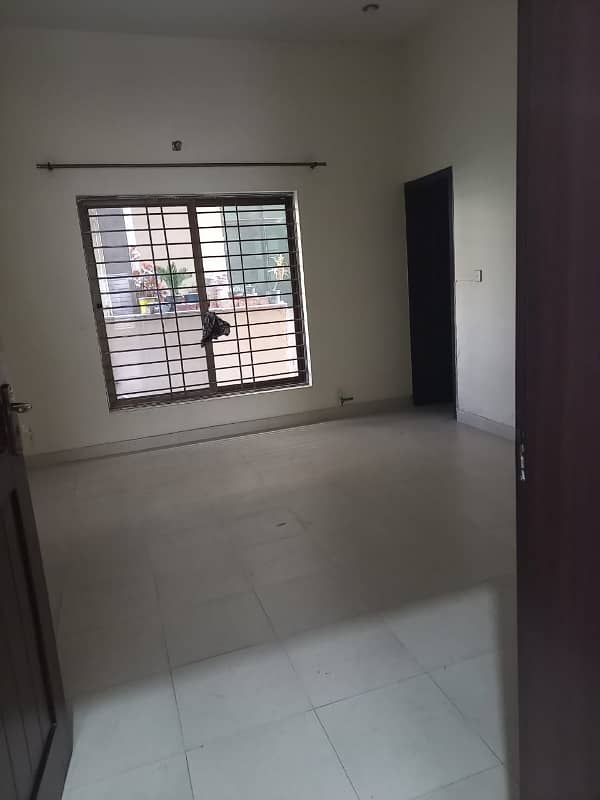 Tile Floor 12 Marla Portion Available For Rent 6