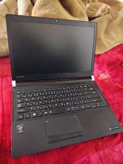 Toshiba Dynabook R73 i5 5th Generation