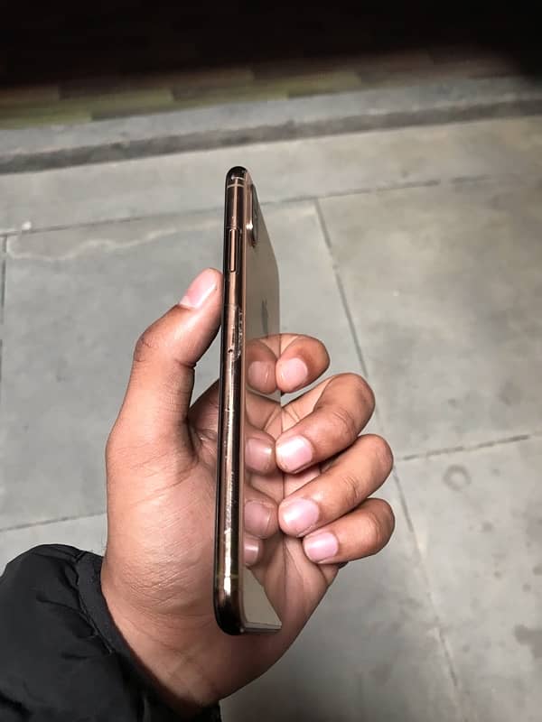 iphone xs max 256 gb pta 3