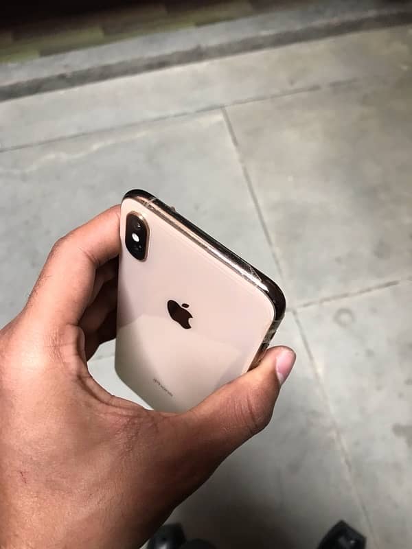 iphone xs max 256 gb pta 5