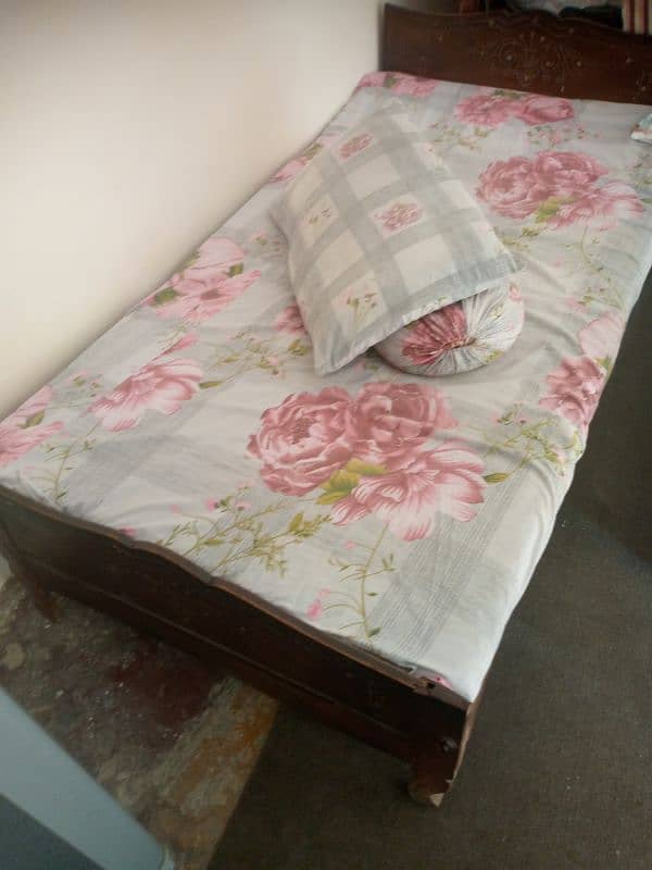 single bed for sale with mattress in cheap price 2