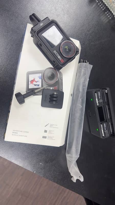 DJi action 5 pro combo like new Box open 1