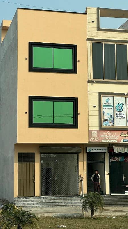 3 story shop office for Rent Garden town phase 3: Near Quetta Piyalla 1