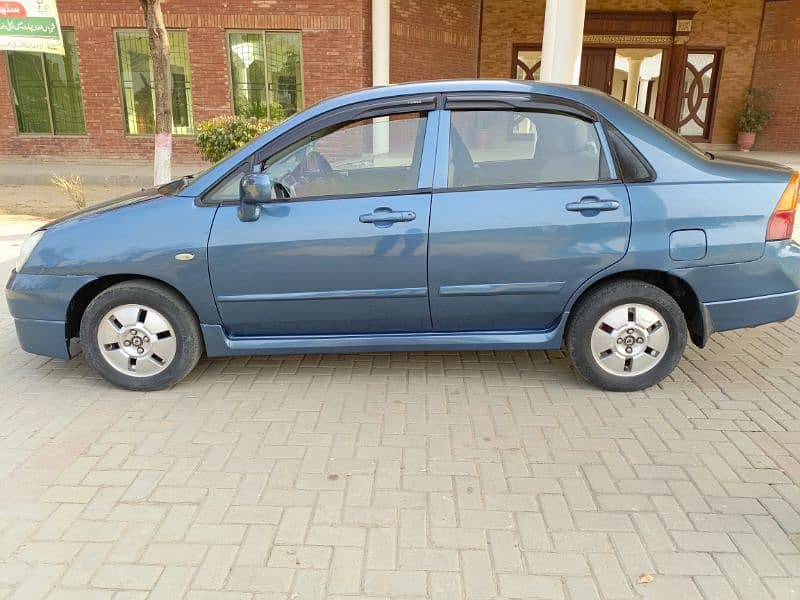 Suzuki Liana 2007 6