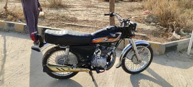 honda 125 for sell good condition mein hai