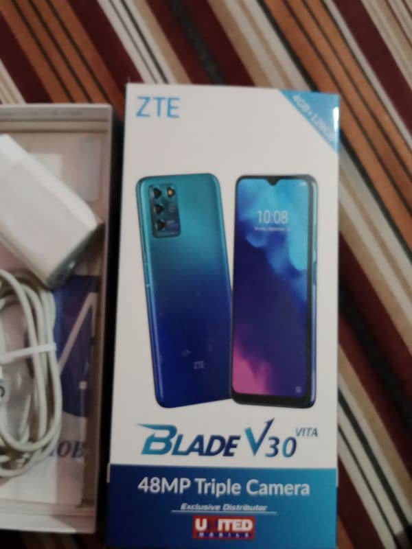 BLADE V 30 VITA 1