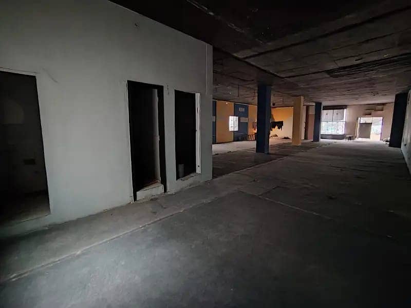 1 kanal hall available in Johar town 1