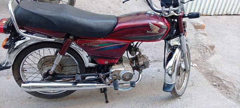 Honda 70  03049458072 serious buyer ic number pe rabta kare 0