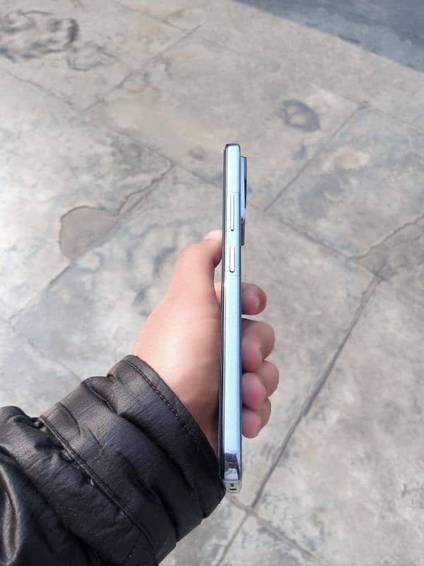 infinix zero x pro in gray color 5