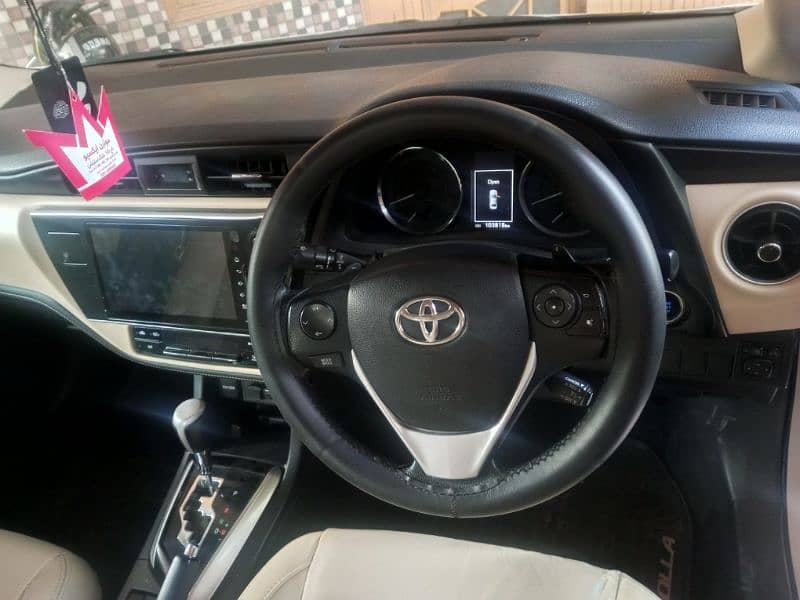 Toyota Altis Grande 2017 7