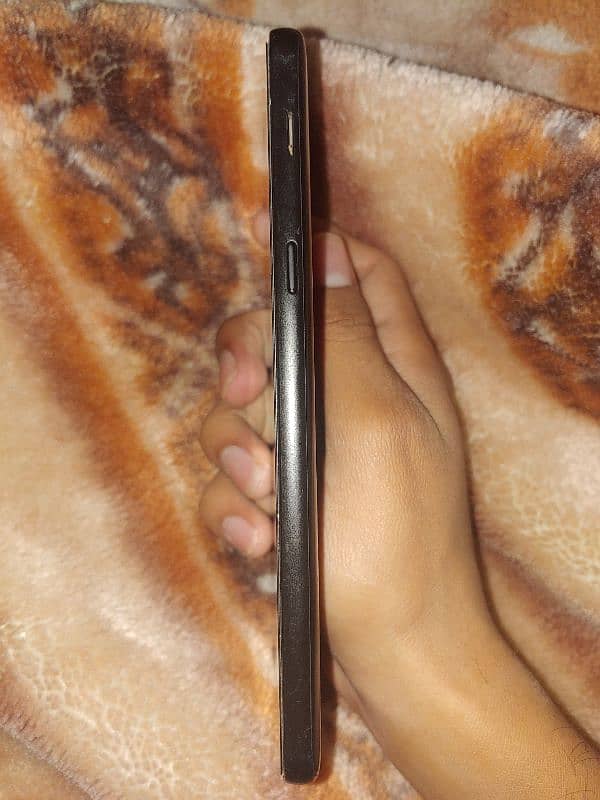 Samsung Galaxy J8 condition all good no any fault or any thing 5