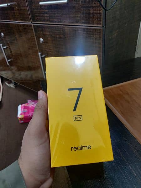 Realme 7 pro 8 128 10