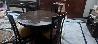 dinning table for sell  with 6 chair