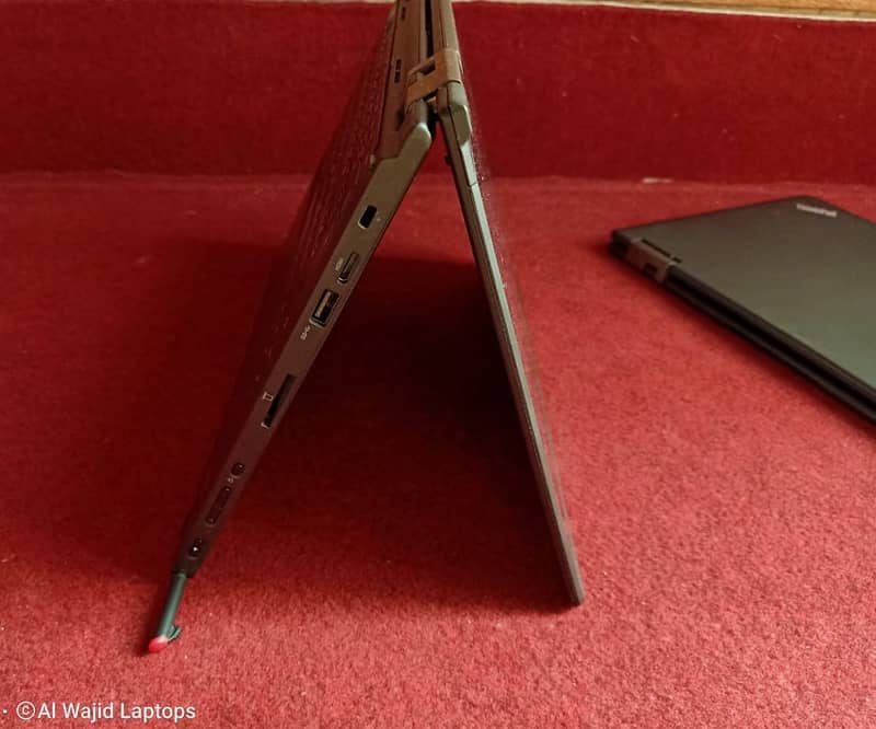 ThinkPad Lenovo Yoga Core i5 4th Generation with Stylus x360 Touch 8